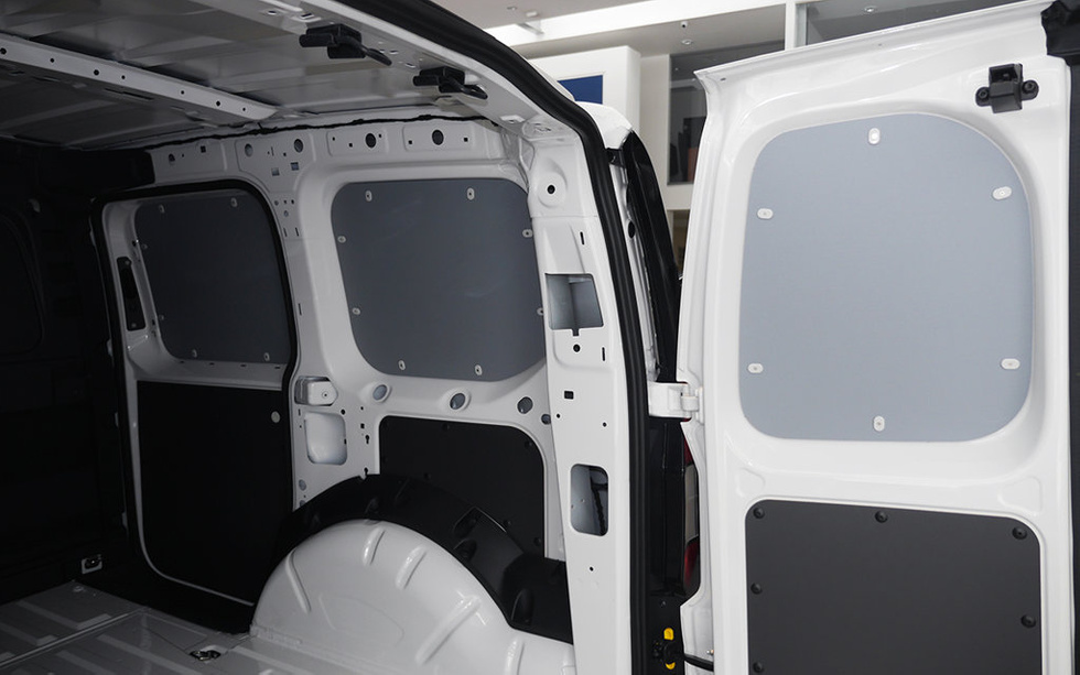 Laderaumverkleidung für Volkswagen Caddy Cargo L1 - Version 2