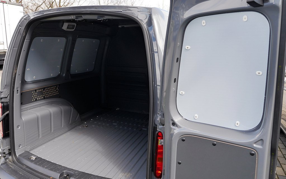 Van Lining Kit For Volkswagen Caddy - Version 1