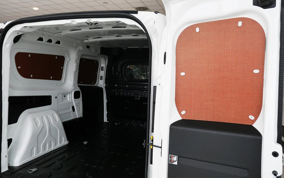 Zabudowa Fiat Doblo L2 - Wersja 3