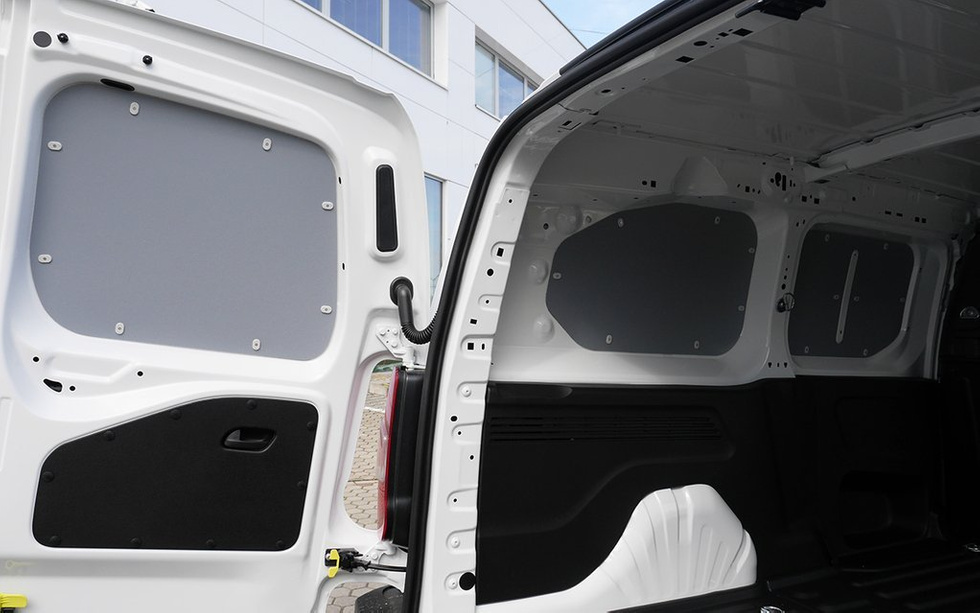 Zabudowa Fiat Doblo Van L2 - Wersja 6